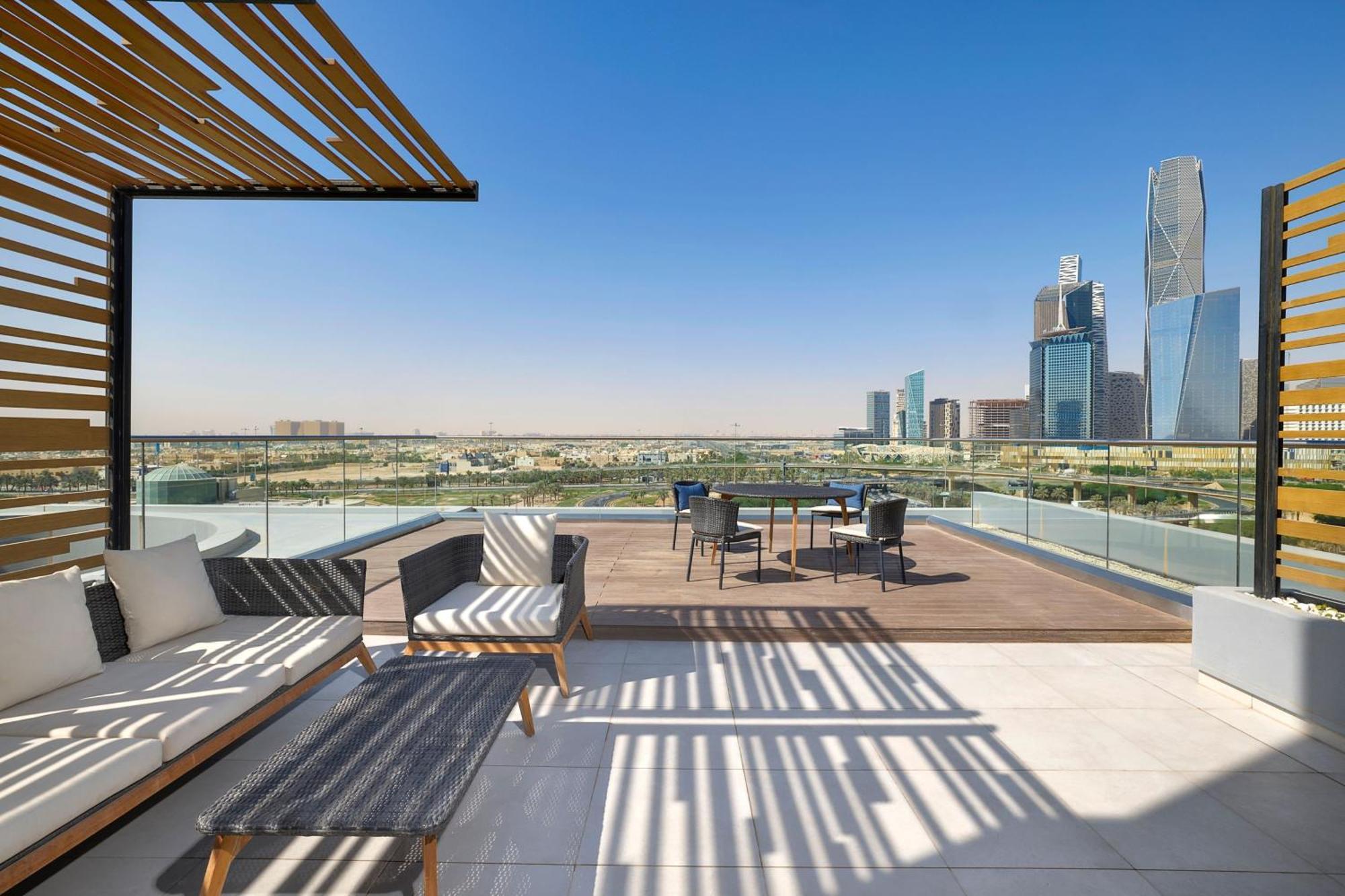 Courtyard By Marriott Riyadh Northern Ring Road Exterior photo